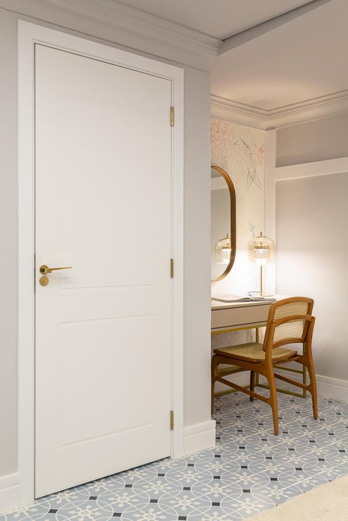 Porta Interna Branca Gralha Azul